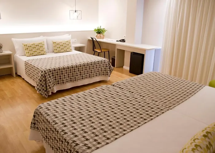 Alegria Plaza Paris & 4 Sup Hotell