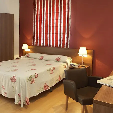 Alegria Plaza Paris 4*sup 호텔