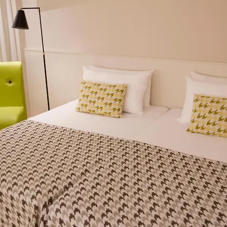 Hotel Alegria Plaza Paris & 4 Sup 4*