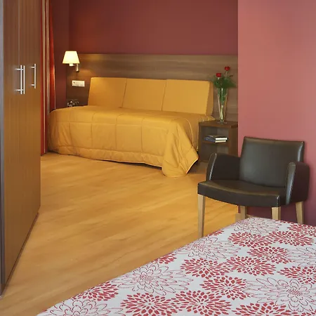 ホテル Alegria Plaza Paris & 4 Sup 4*