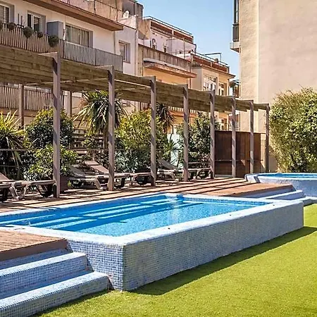 Alegria Plaza Paris & 4 Sup 4* Lloret de Mar