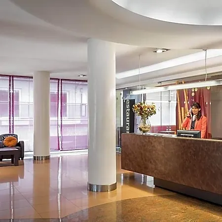 Alegria Plaza Paris & 4 Sup 4* Lloret de Mar