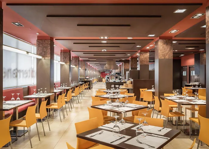 Alegria Plaza Paris & 4 Sup Hotel Lloret de Mar