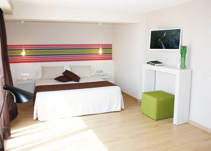 Alegria Plaza Paris & 4 Sup Lloret de Mar