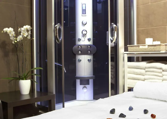 Alegria Plaza Paris & 4 Sup 4* Lloret de Mar