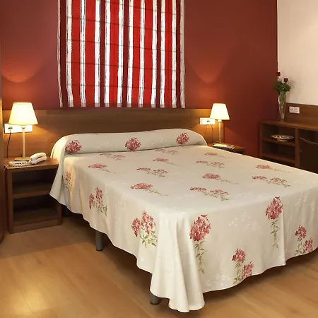 Alegria Plaza Paris 4*sup Готель