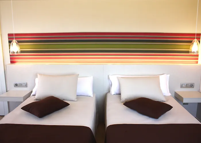 Alegria Plaza Paris & 4 Sup