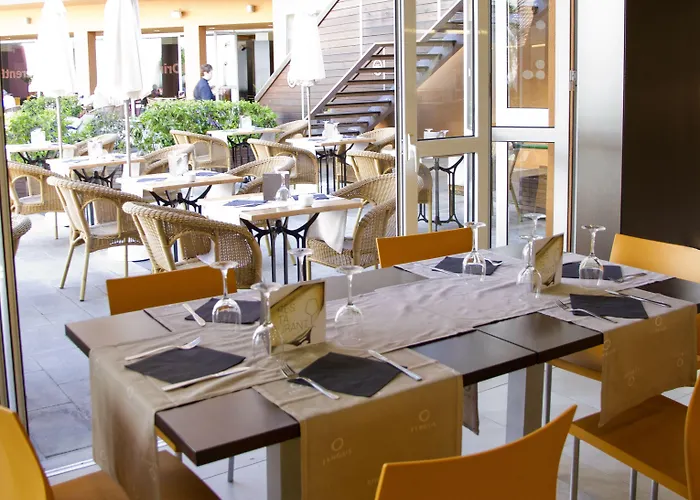 Hotel Alegria Plaza Paris & 4 Sup