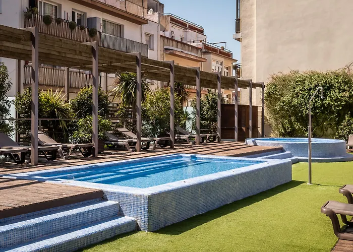 Alegria Plaza Paris & 4 Sup Hotel 4*